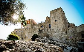 Hotel Tugasa Castillo De Castellar